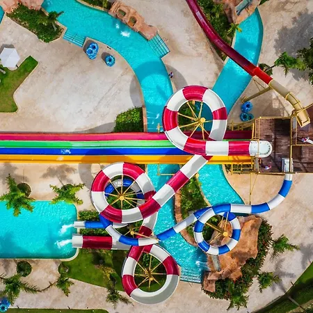 Wyndham Alltra Punta Cana All Inclusive Resort-2